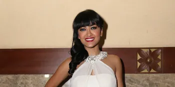 Pajang Foto Mesra, Jupe Balikan Dengan Gaston Castano?