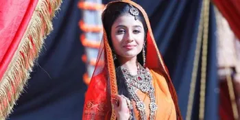 Pakai Gaun Eropa di 'Jodha Akbar', Paridhi Sharma Kurang Nyaman