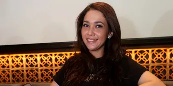 Pamer Foto Jadul, Mirip Siapa Sih Wajah Maia Estianty Ini?