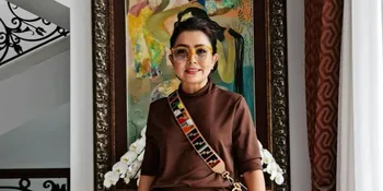 Pamer Tas Berlapis Kulit Buaya Seharga 700 Juta, Mayangsari Kebanjiran Komentar Netizen