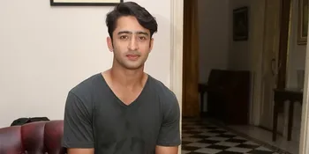 Pamer Wajah Garang &#38; Shirtless, Shaheer Beri Pesan Buat Haters?