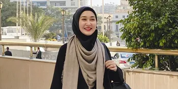 Pandemi Covid-19 Belum Berakhir, Dian Pelangi Dandan Sebulan Sekali Saat Antar Anak Vaksin Saja