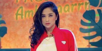 Pandemi Tak Jadi Alasan, Dewi Perssik Tetap Bersepeda Untuk Jaga Kesehatan