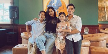 Pandemi Tak Kunjung Berakhir, Nana Mirdad dan Andrew White Beri Kado Natal Spesial Buat Sang Anak