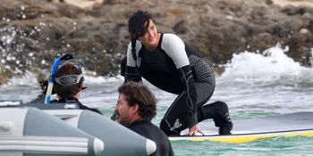 Para Tokoh di  'CATCHING FIRE' Mendapat Seragam Baru