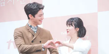 Park Bo Gum Pamerkan Aegyo Super Cute pada Song Hye Kyo, Penggemar Gemas