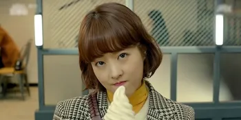 Park Bo Young Bagi-Bagi 5 Selfie Cute, Dipuji Netizen Mirip Peri