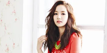 Park Min Young Jadi Ratu dan Dicintai Oleh 2 Pria Tampan