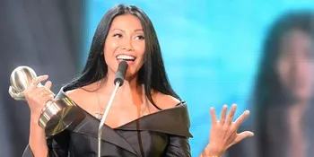 Patung Lilin Anggun Bakal Pakai Baju & Sepatu Perancang Dunia