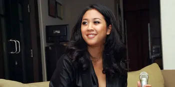 Pecicilan, Celana Sherina Sering Robek