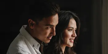 Pegang Babybump Raisa, Ekspresi Hamish Daud Bikin Gemas!