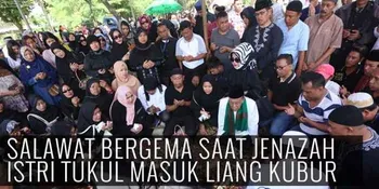 Pelayat Bersalawat di Pemakaman Susi, Istri Tukul Arwana