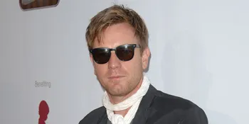 Penampakan Pertama Ewan McGregor Saat Jadi Yesus Kristus