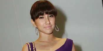 Penampilan Baru Louise Anastasya Bikin Susah Kedip