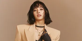 Penantian Blink Terbayar, Lisa BLACKPINK Rilis Teaser Debut Solo