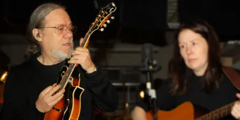 Pendiri Ramones, Tommy Ramone Meninggal Dunia