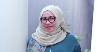 Pengalaman Mencekam Melly Goeslaw Saat Kirim Bantuan Untuk Palestina