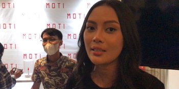 Pengalaman Pertama Erika Carlina Main Badminton Bareng Anya Geraldine dan Raisa Ditonton Ribuan Orang