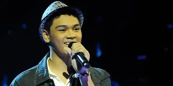 Pengalaman Pertama Mikha Angelo Kasih Bunga ke Cewek