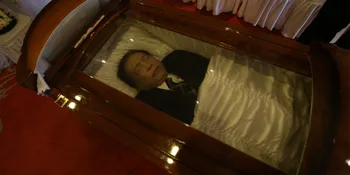 Penuh Duka, Jenazah Rinto Harahap Dimakamkan