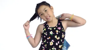 Penyanyi Cilik Rayvelin Gandeng Bowo Alpenliebe di Video Klip Terbaru