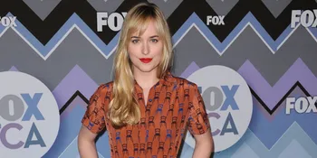 Perankan Adegan Panas, Dakota Johnson Ditentang Keluarga