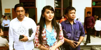 Perceraian Sandy Tumiwa - Tessa Kaunang Paling Damai?