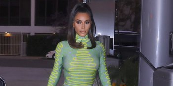 Perdana, Kim Kardashian Unggah Foto Bareng Keempat Anak di Bahama