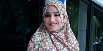 Perjalanan Religi Cindy Fatika Sari, Dari Rocker Jadi Hijaber