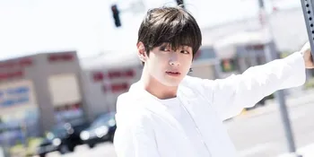 Perkenalkan Diri Pakai Bahasa Indonesia, V BTS Langsung Trending dan Bikin Baper