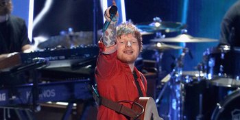 Perluas 'Wilayah Musik', Ed Sheeran Tulis Lagu Country Untuk Keith Urban?