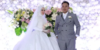 Pernikahannya Dengan Vicky Prasetyo Dituding Settingan, Angel Lelga Buka Suara