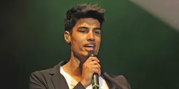 Personil The Wanted Siva Kaneswaran Resmi Bertunangan