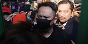 Pertanyakan Keberadaan Bapaknya, Sang Adik Sebut Anak-anak Tak Tahu Vicky Prasetyo Saat Ini Mendekam Di Penjara
