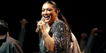 Pertunjukan Vintage Sounds Sukses Hidupkan Memori Hits 80-90an dalam Format Live Variety Show