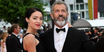 Perut Makin Buncit, Pacar Muda Mel Gibson Cantik di Golden Globes