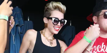 Pharrell: Miley Cyrus Tak Akan Berhenti Membuat Kontroversi