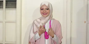 Pilih Berhijab, Terry Fatiah Rasakan Dampak Positifnya