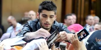 'Pillowtalk' Zayn Malik Sukses Rajai Chart Musik di Inggris