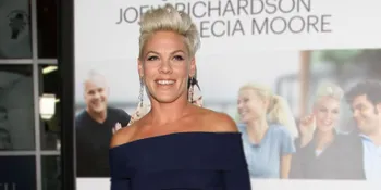Pink: Miley Cyrus Itu Norak!