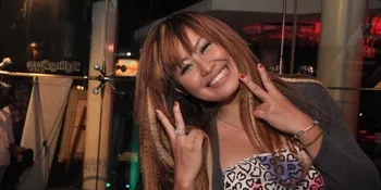 Pinkan Mambo Nikah dan Pindah ke Amerika