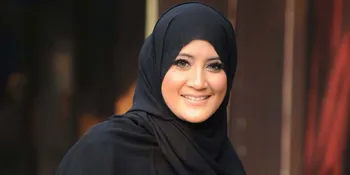 Pipik Dian Irawati: Cari Arti dan Makna Hijab