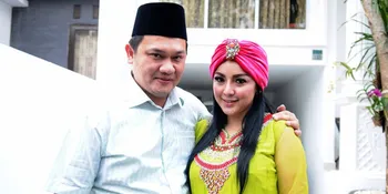 Pisah Ranjang, Farhat Abbas Bilang Regina Bukan Istrinya?