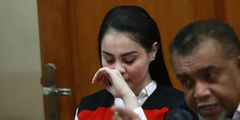Pleidoinya Ditolak Jaksa, Jennifer Dunn Menangis Teringat Tugas Sebagai Istri
