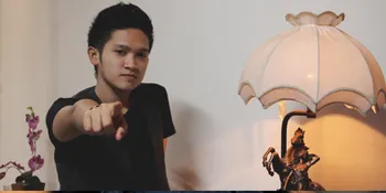 Ponakan Dicky Chandra Ini Jadi Sok Keren, Tapi Aslinya...