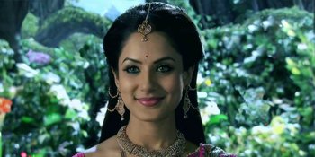 Pooja Bose Seharusnya Jadi Dewi Sati di 'Mahadewa'?