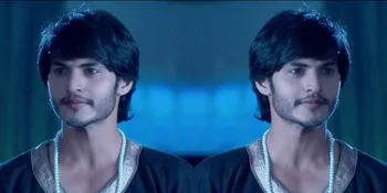 Pose Bareng Balita Unyu, Ini Sosok 'Anak' Ravi Bhatia?