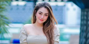 Posting Foto Tubuh Singset di Pinggir Kolam, Celine Evangelista Bikin Heboh Netizen