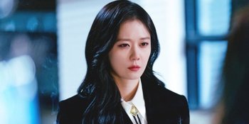 Potret Jang Nara yang Comeback dalam Drama 'SELL YOUR HAUNTED HOUSE', OOTD Serba Hitam dan Tetap Cantik di Usia 40an