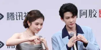 Potret Para Couple Drama China yang Datang Barengan di Tencent Video All Star Night 2025